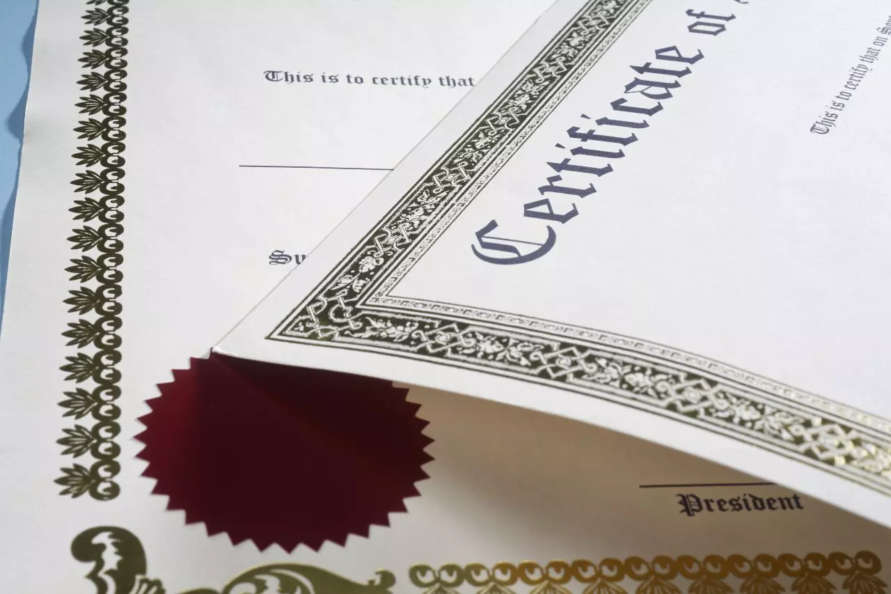Close up on certificate 