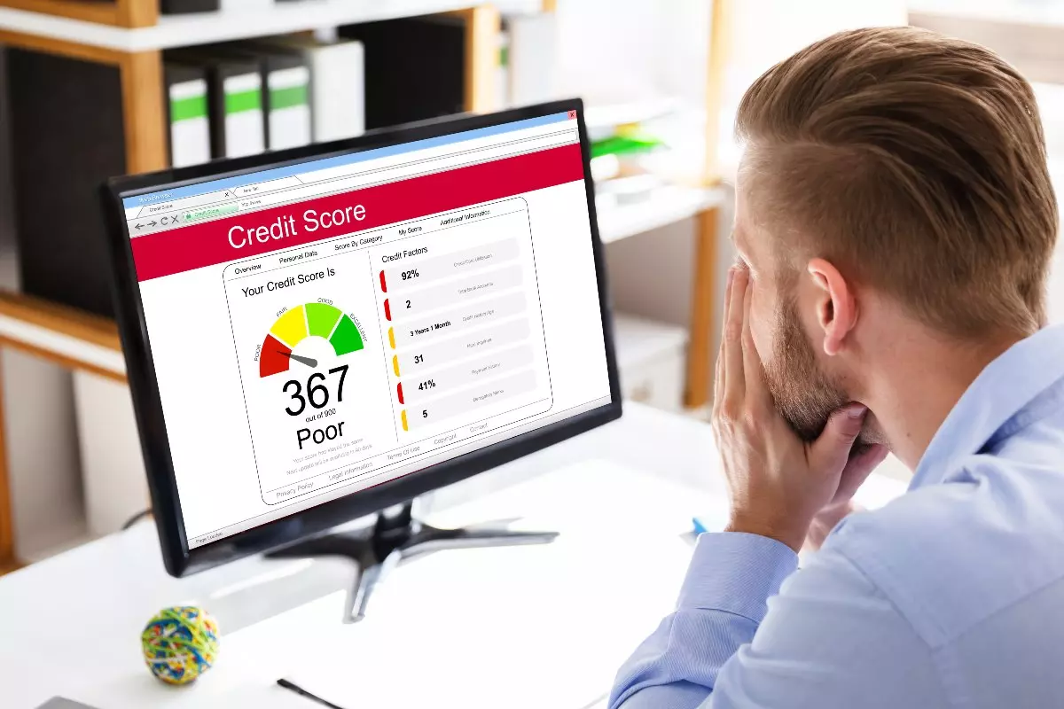 Bad credit score report